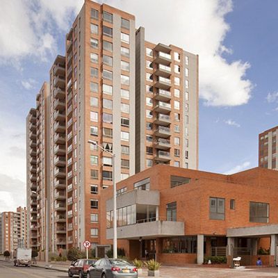 CONDOMINIO PLAZOLETA PICASSO CONSTRUCTORA CUSEZAR